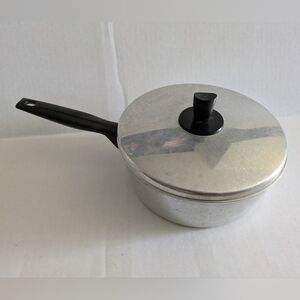 Vintage Wear-Ever 2 Quart Pan/Pot With Lid